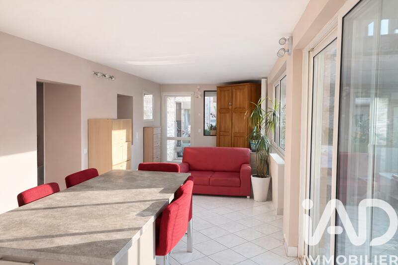 Maison - 140 m² - 5 pièces