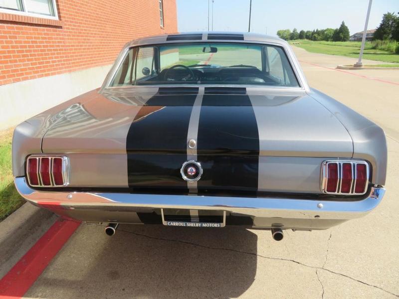 Ford Mustang V8 Coupé