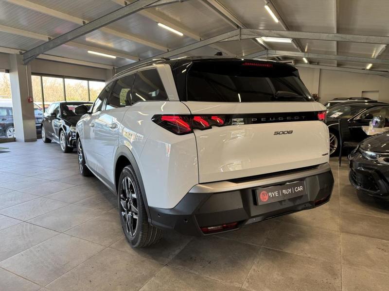 Peugeot 5008 1.2i Hybrid -145 - Bv e-Dcs6 Gt / Garantie 12 Mois
