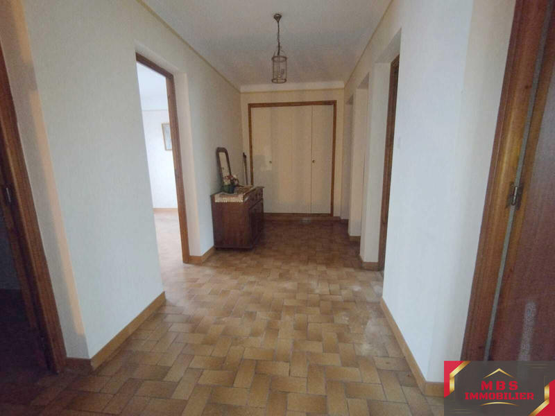 Maison - 99 m² - 4 pièces