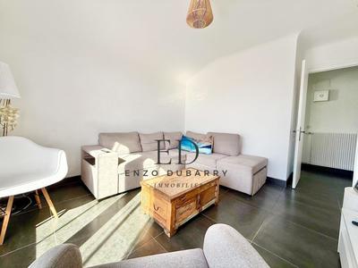 Appartement - 80 m² - 3 pièces