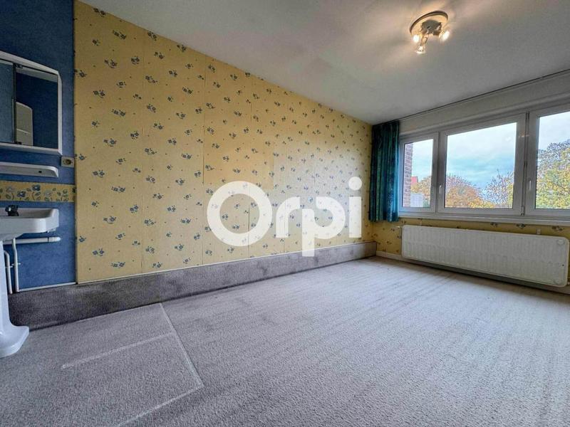 Maison - 206 m² - 7 pièces