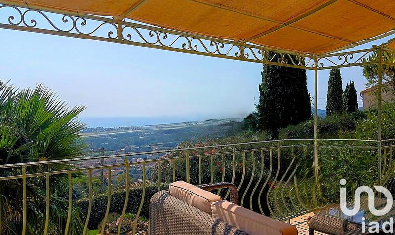 Maison - 142 m² - 5 pièces