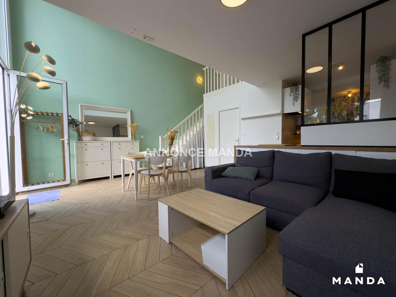 Chambre - 12 m² - 5 pièces