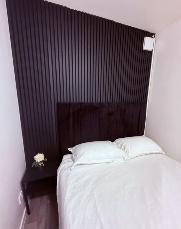 Studio - 25 m² - 1 pièce