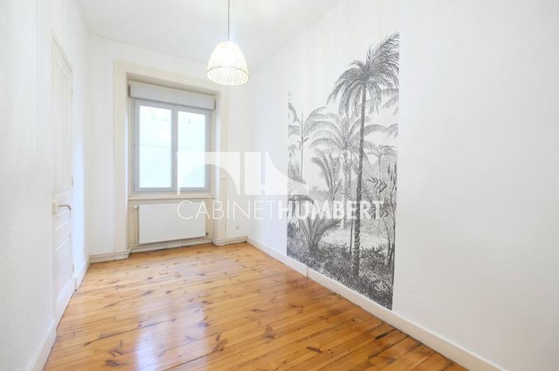 Appartement - 148 m² - 4 pièces