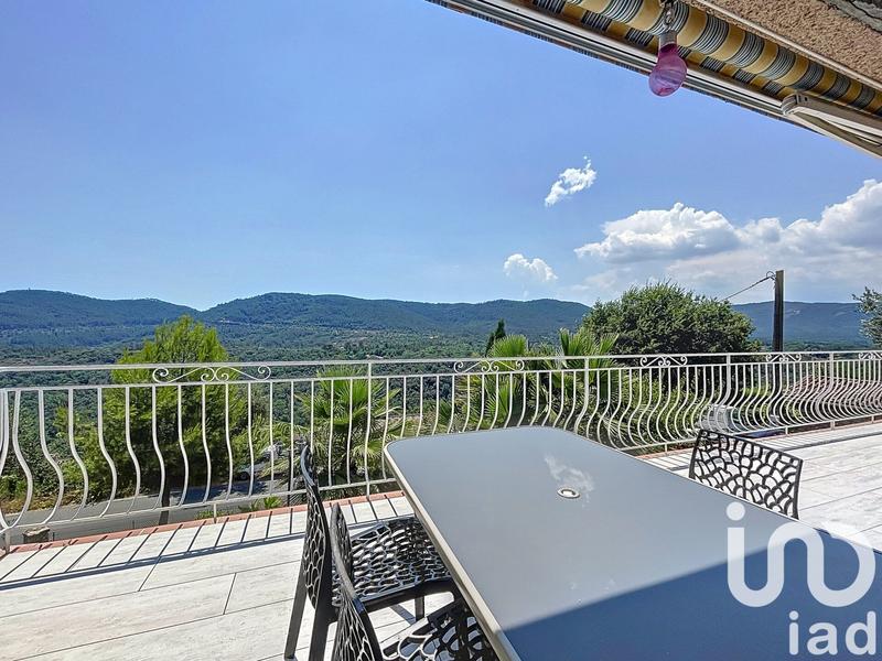 Maison - 257 m² - 10 pièces