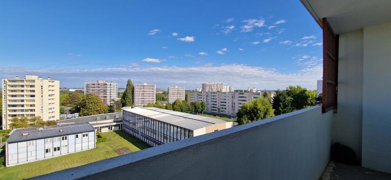 Appartement - 83 m² - 4 pièces
