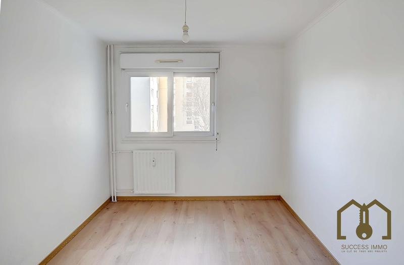 Appartement - 83 m² - 5 pièces
