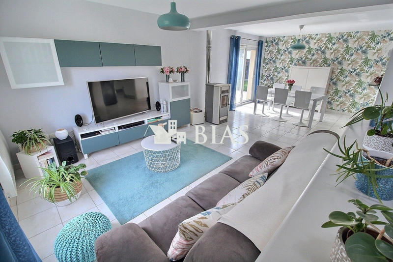 Maison - 120 m² - 5 pièces