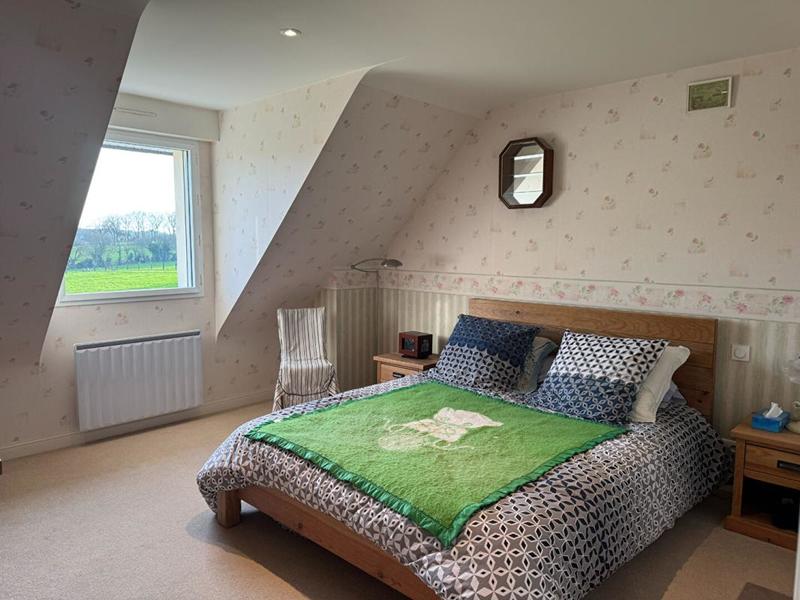 Maison - 165 m² - 6 pièces