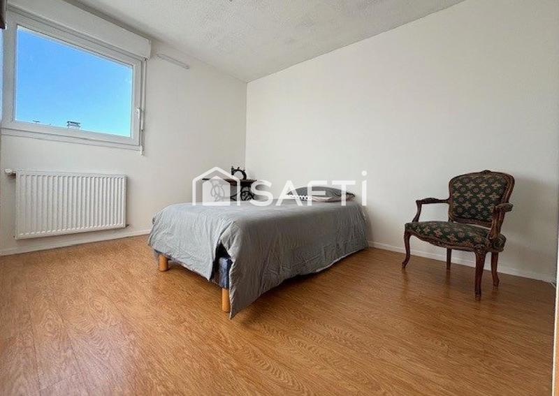 Appartement - 81 m² - 4 pièces