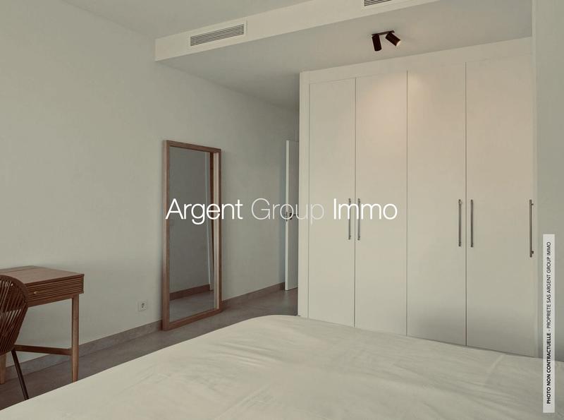 Appartement - 135 m² - 5 pièces