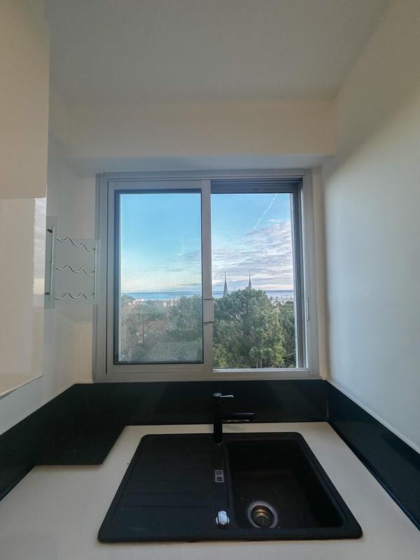 Appartement - 111 m² - 4 pièces