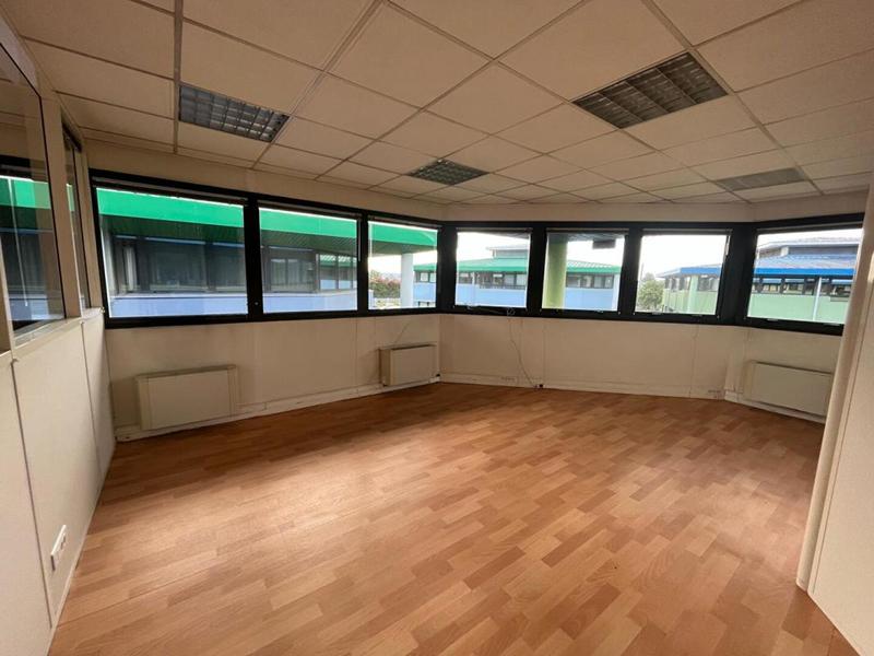 Bureau - 175 m²