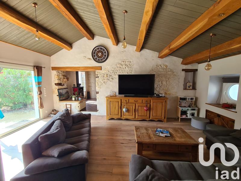 Maison - 185 m² - 7 pièces