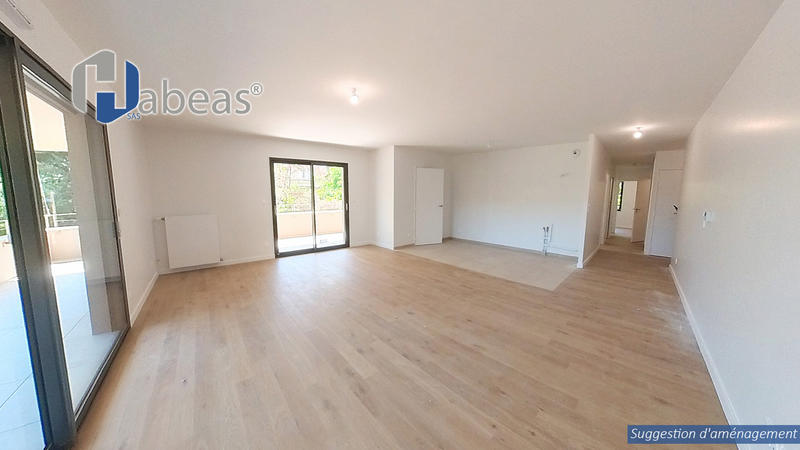 Appartement - 103 m² - 4 pièces