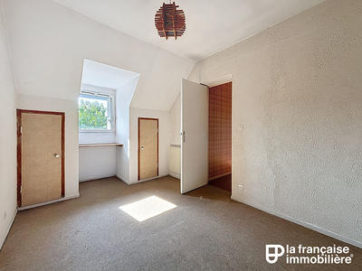 Maison - 95 m² - 6 pièces