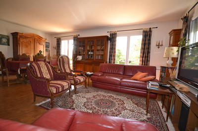 Maison - 173 m² - 10 pièces