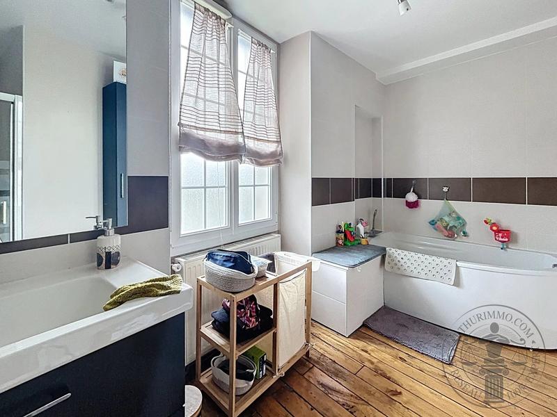 Maison - 136 m² - 6 pièces