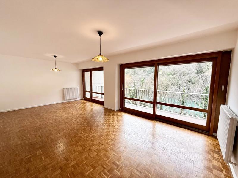 Appartement - 122 m² - 4 pièces