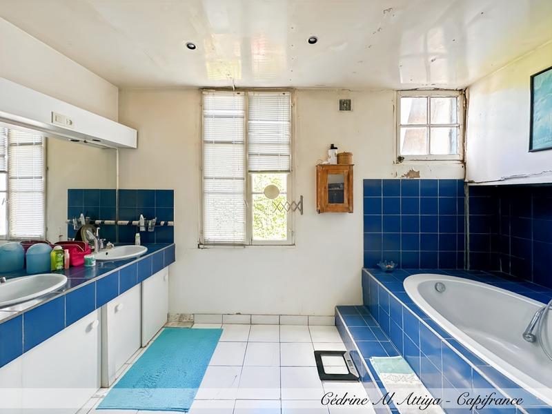 Maison de ville - 211 m² - 6 pièces