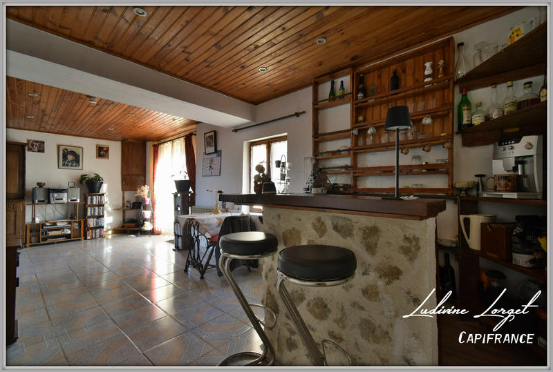 Maison - 174 m² - 6 pièces