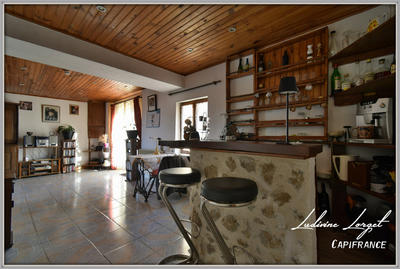 Maison - 174 m² - 6 pièces