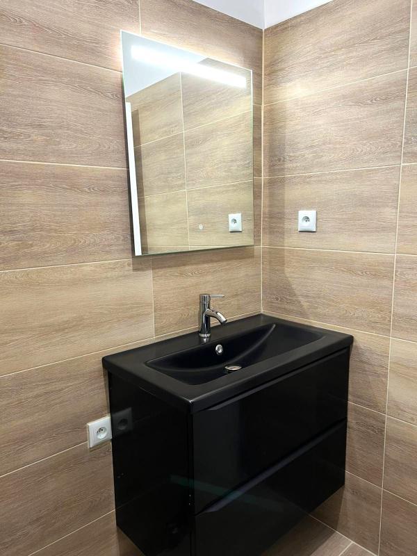 Appartement - 57 m² - 2 pièces