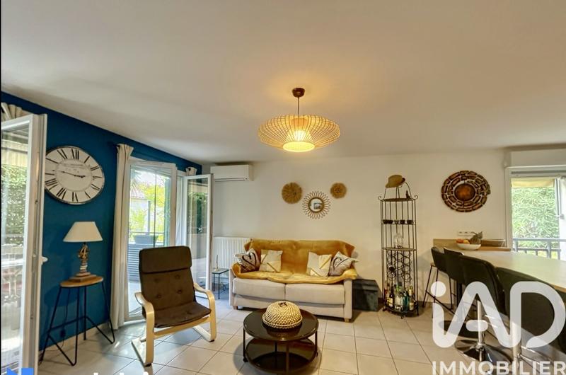 Appartement - 64 m² - 3 pièces