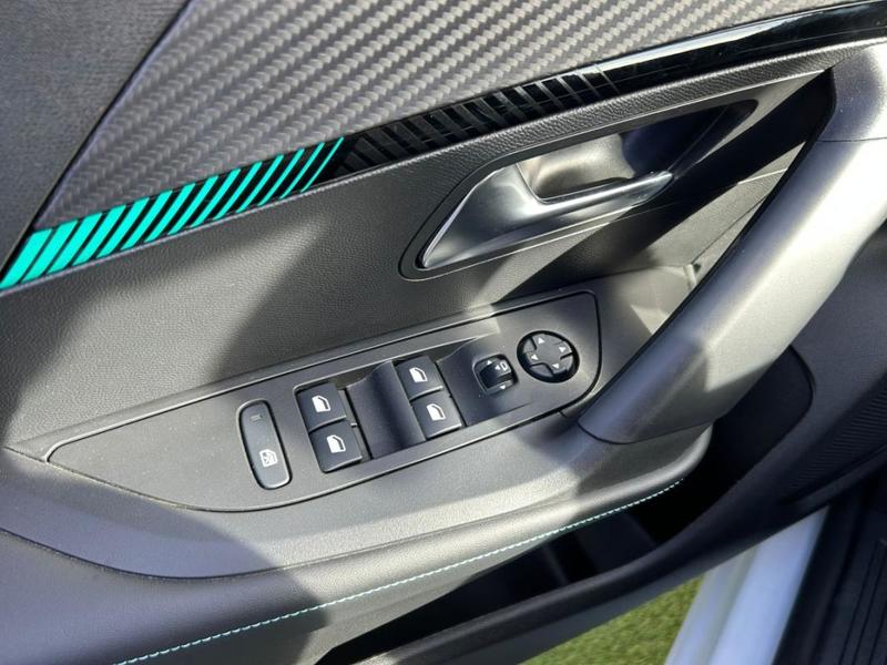 Peugeot 2008 II PureTech 130 s&amp;S Allure