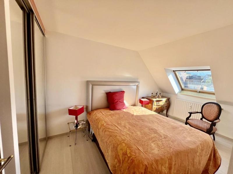 Appartement - 80 m² - 3 pièces