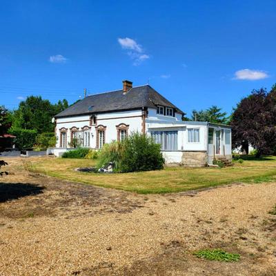 Maison - 359 m² - 13 pièces