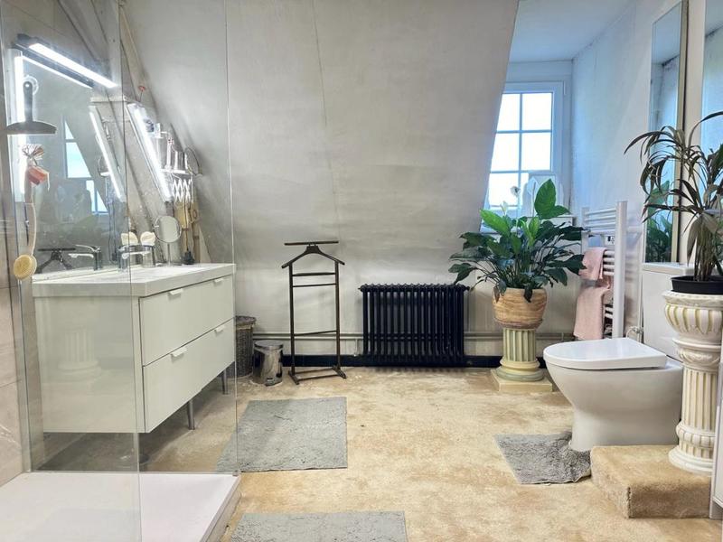 Maison - 420 m² - 10 pièces