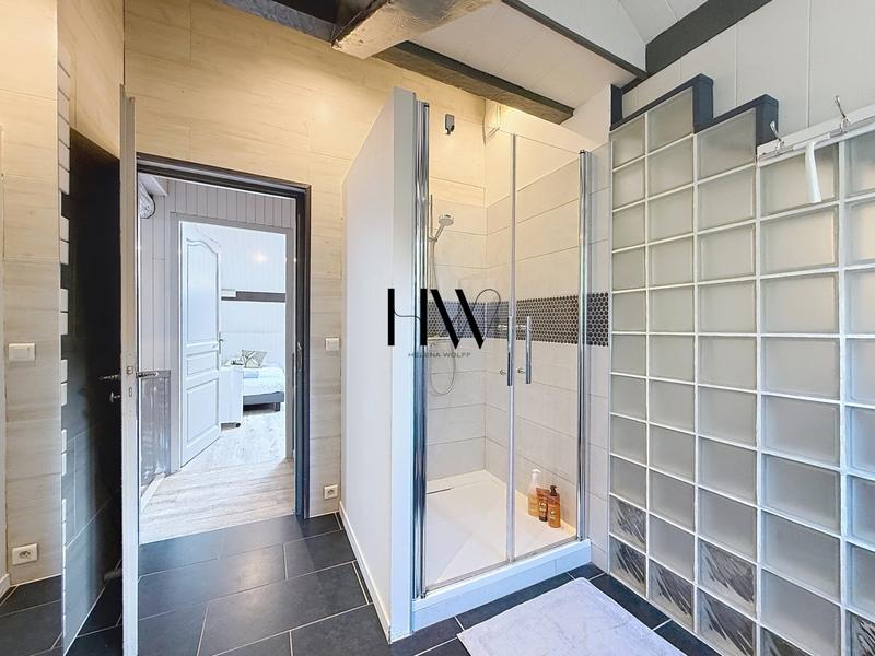 Maison en pierre - 310 m² - 10 pièces