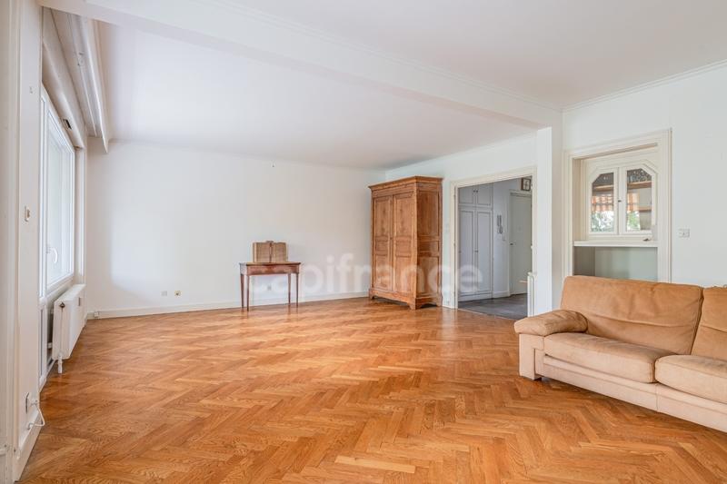 Appartement bourgeois - 120 m² - 5 pièces