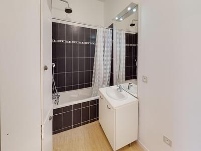 Appartement - 70 m² - 4 pièces