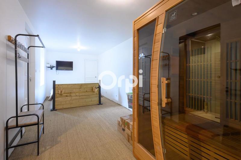 Maison - 140 m² - 7 pièces