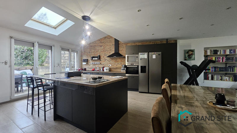 Maison - 80 m² - 4 pièces