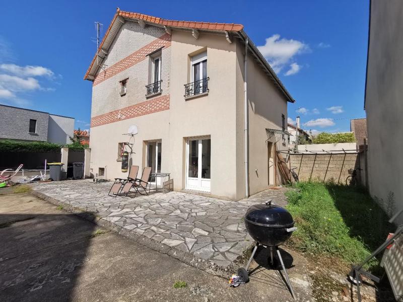 Maison - 145 m² - 7 pièces