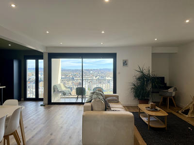 Appartement - 83 m² - 4 pièces