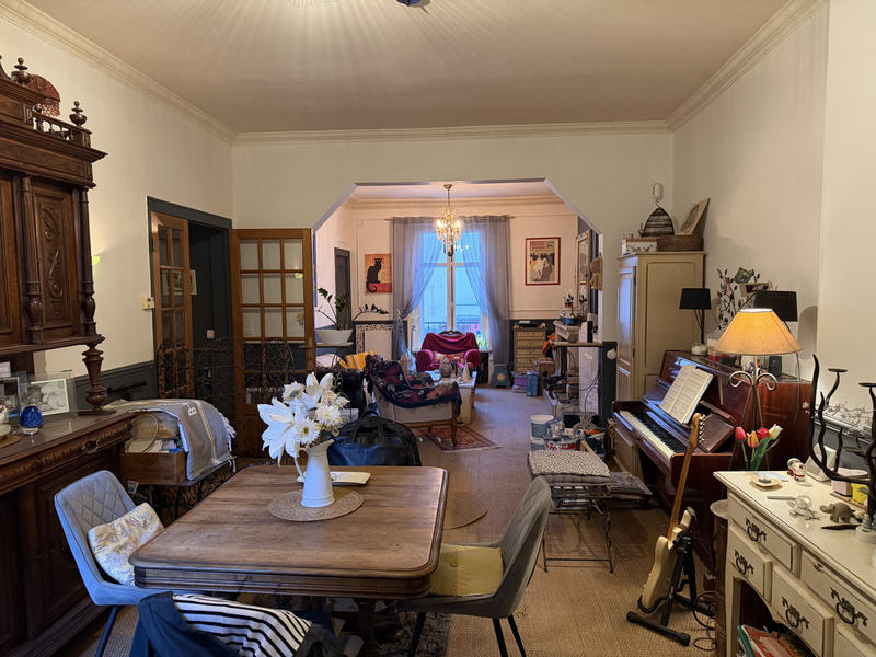 Appartement - 106 m² - 6 pièces