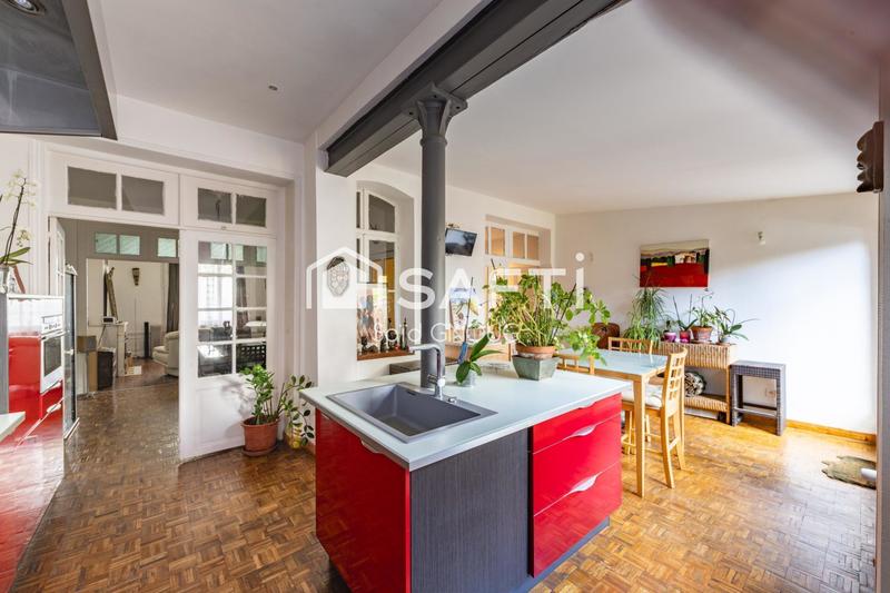 Maison de ville - 173 m² - 8 pièces