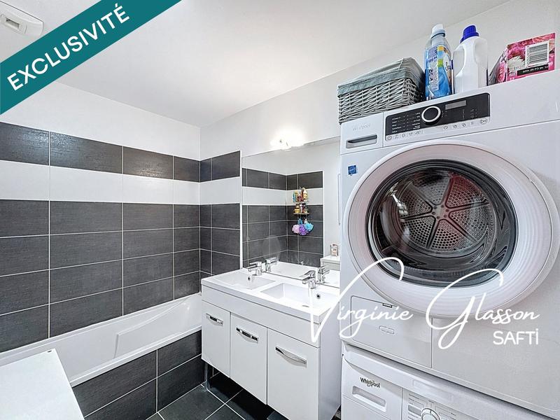 Appartement - 85 m² - 4 pièces