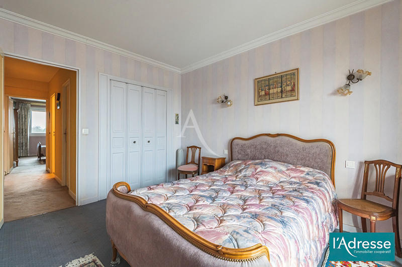 Appartement - 98 m² - 4 pièces