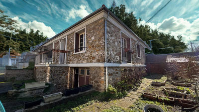 Maison - 60 m² - 4 pièces