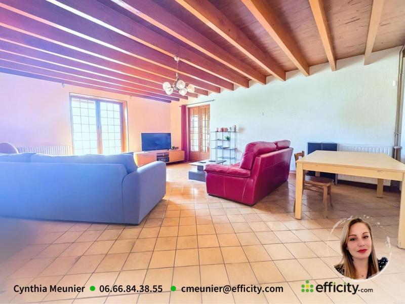 Maison - 324 m² - 11 pièces