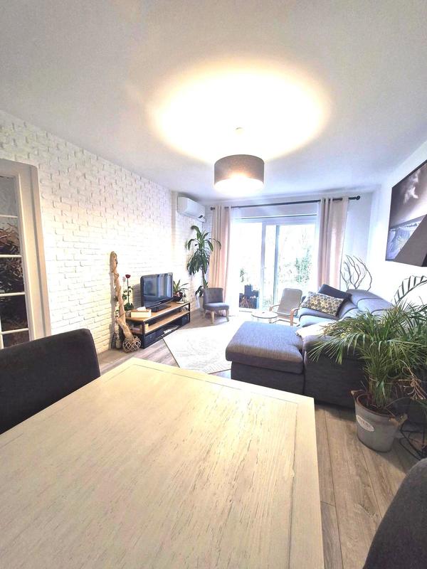 Appartement - 65 m² - 3 pièces