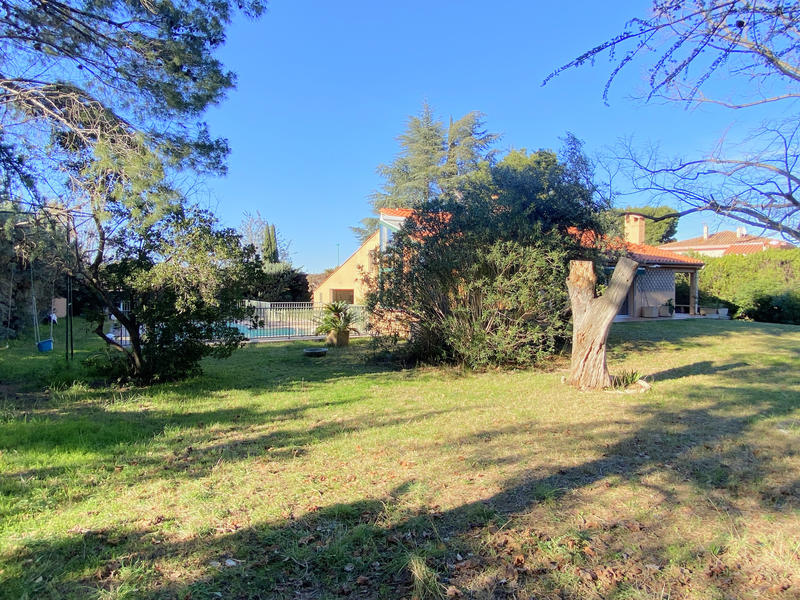 Villa - 205 m² - 6 pièces