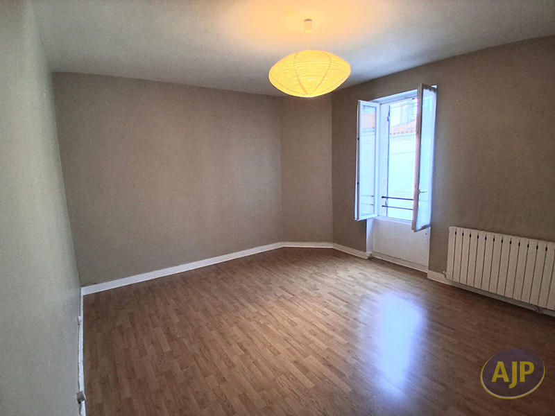 Maison - 106 m² - 4 pièces